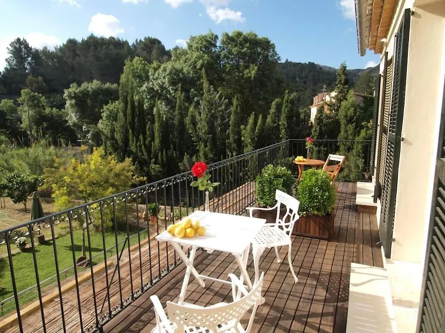 Vakantiehuis Villa In Nature With Yoga Room, Peace And Tranquility Puigpunyent  Spanje