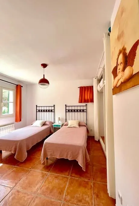 Vakantiehuis Villa In Nature With Yoga Room, Peace And Tranquility Puigpunyent